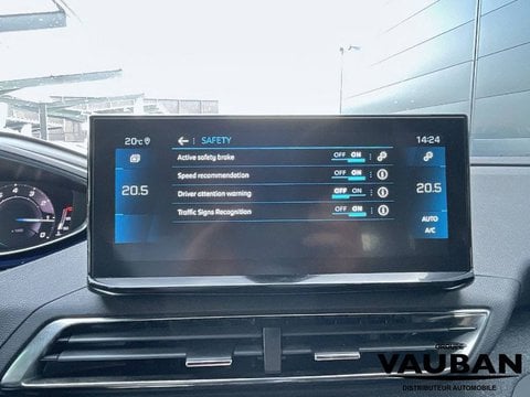 Voitures D'occasion À Chambourcy | Peugeot 3008 Puretech 130Ch S&S Eat8 Allure Pack