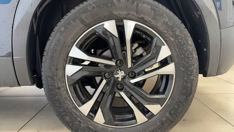 Voitures D'occasion À Buchelay | Peugeot 2008 Ii Puretech 130 S&S Bvm6 Allure