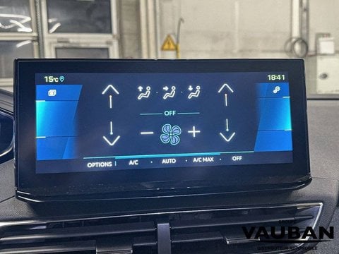 Voitures D'occasion À Chambourcy | Peugeot 3008 Ii Hybrid 225 E-Eat8 Roadtrip