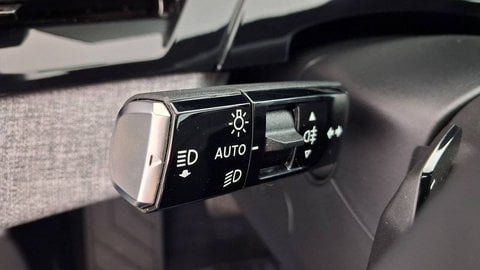 Voitures D'occasion À Buchelay | Peugeot 5008 Iii Hybrid 145 Ch E-Dcs6 Allure