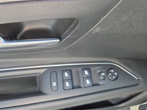 Voitures D'occasion À Osny | Peugeot 3008 Ii Bluehdi 130Ch S&S Bvm6 Allure
