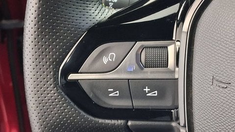 Voitures D'occasion À Chambourcy | Peugeot 2008 Electrique Ii Electrique 136 Ch Gt