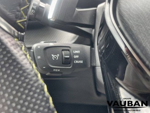 Voitures D'occasion À Chambly | Peugeot 208 Ii Hybrid 136 E-Dcs6 Gt