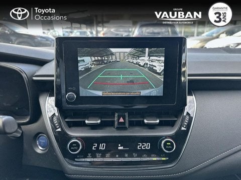 Voitures D'occasion À Chambourcy | Toyota Corolla 122H Dynamic Business + Programme Beyond Zero ...