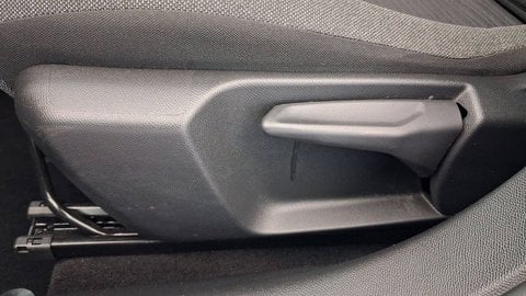 Voitures D'occasion À Les Mureaux | Peugeot 208 Ii Puretech 75 S&S Bvm5 Active