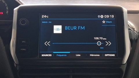Voitures D'occasion À Chambourcy | Peugeot 208 Puretech 82Ch S&S Bvm5 Signature