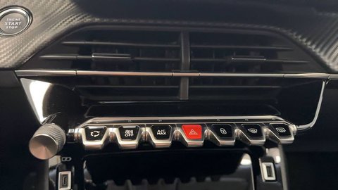 Voitures D'occasion À Buchelay | Peugeot 2008 Ii Puretech 130 S&S Bvm6 Allure
