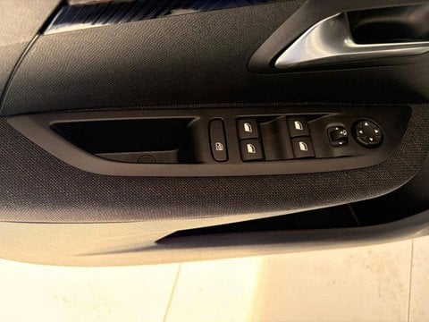 Voitures D'occasion À Argenteuil | Peugeot 208 Ii Hybrid 110 Ch E-Dcs6 Série Spéciale Edition