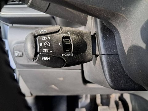 Voitures D'occasion À Les Mureaux | Citroën C3 Iii Puretech 83 S&S Bvm5 Shine