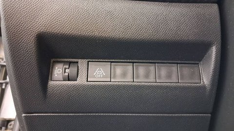 Voitures D'occasion À Saint-Brice-Sous-Forêt | Peugeot 2008 Ii Puretech 100 S&S Bvm6 Active Pack