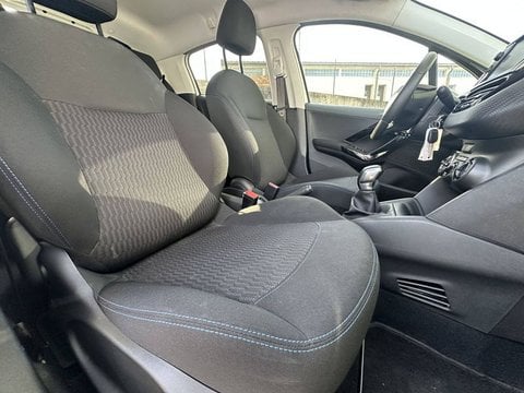 Voitures D'occasion À Chambourcy | Peugeot 208 Puretech 82Ch S&S Bvm5 Signature