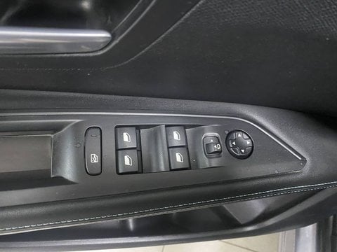 Voitures D'occasion À Les Mureaux | Peugeot 3008 Ii Hybrid 225 E-Eat8 Allure