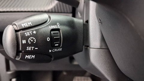 Voitures D'occasion À Saint-Brice-Sous-Forêt | Peugeot 2008 Electrique Ii Electrique 136 Ch All...