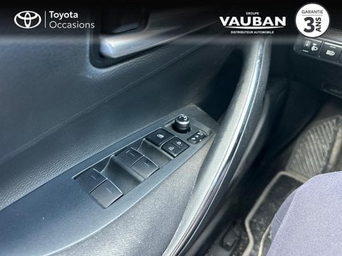Voitures D'occasion À Chambourcy | Toyota Corolla 122H Dynamic Business + Programme Beyond Zero ...