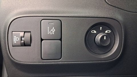 Voitures D'occasion À Sarcelles | Citroën C3 Iii Puretech 83 S&S Bvm5 You!