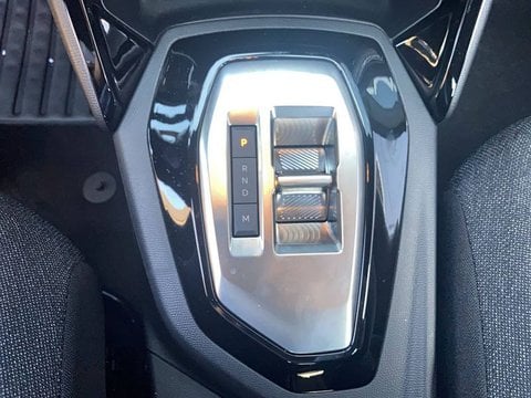 Voitures D'neuves Stock À Chambourcy | Peugeot 2008 Ii Hybrid 145 E-Dcs6 Style