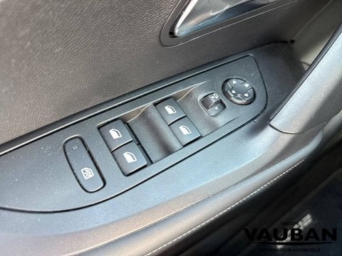 Voitures D'occasion À Osny | Peugeot 2008 Ii Puretech 130 S&S Eat8 Allure