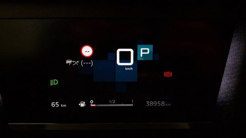Voitures D'occasion À Les Mureaux | Citroën C4 Iii Puretech 130 S&S Eat8 Shine