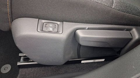 Voitures D'occasion À Saint-Germain-En-Laye | Citroën C3 Iii Puretech 110 Ch Eat6 Max