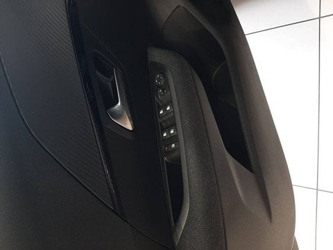Voitures D'occasion À Buchelay | Peugeot 208 Ii Hybrid 110 Ch E-Dcs6 Style