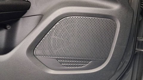 Voitures D'occasion À Chambourcy | Peugeot 2008 Ii Puretech 100 S&S Bvm6 Active