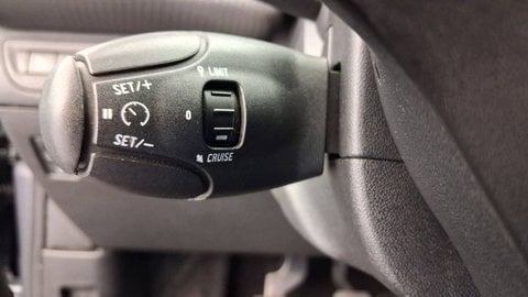 Voitures D'occasion À Chambourcy | Peugeot 2008 Puretech 130Ch S&S Bvm6 Signature