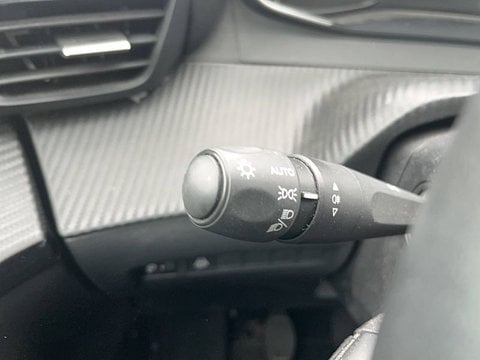 Voitures D'occasion À Chambly | Peugeot 208 Ii Puretech 100 S&S Bvm6 Active Business