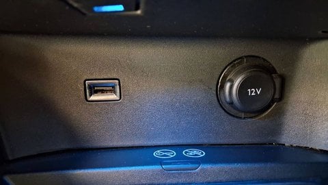 Voitures D'occasion À Chambourcy | Peugeot 3008 Ii Hybrid 225 E-Eat8 Gt Pack