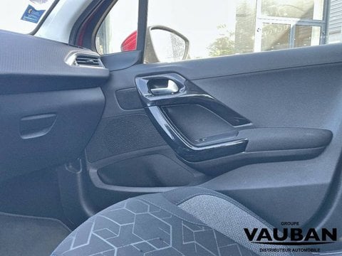 Voitures D'occasion À Chambourcy | Peugeot 2008 Puretech 82Ch S&S Bvm5 Signature