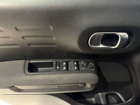 Voitures D'occasion À Buchelay | Citroën C3 Aircross Puretech 82 Bvm5 Shine