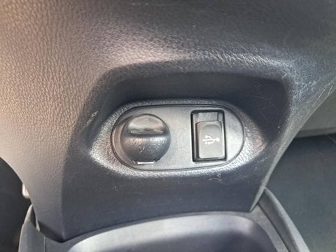 Voitures D'occasion À Argenteuil | Toyota Yaris 100H Dynamic 5P