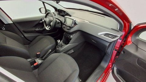 Voitures D'occasion À Saint-Germain-En-Laye | Peugeot 208 Puretech 82Ch S&S Bvm5 Signature