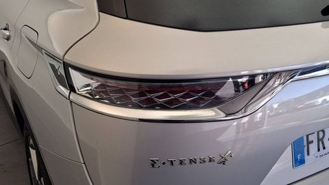 Voitures D'occasion À Mantes - Buchelay | Ds Ds 7 Ds7 Crossback Hybride E-Tense 300 Eat8 4X4 Gra...