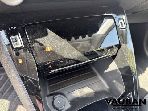 Voitures D'occasion À Chambly | Peugeot 208 Ii Puretech 100 S&S Eat8 Allure Pack