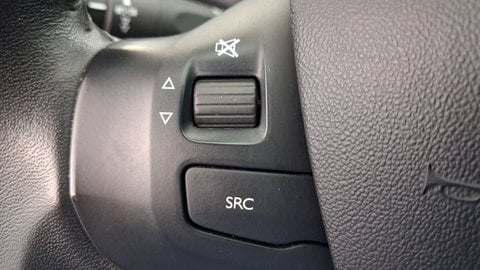 Voitures D'occasion À Chambourcy | Peugeot 208 Puretech 82Ch S&S Bvm5 Active