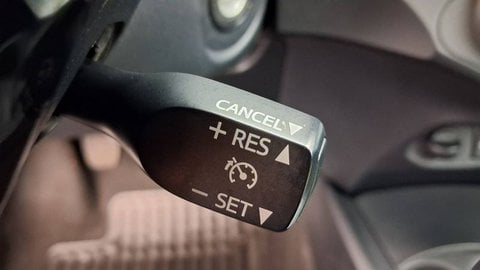 Voitures D'occasion À St-Brice-Sous-Forêt | Toyota Yaris Iii 70 Vvt-I France Connect