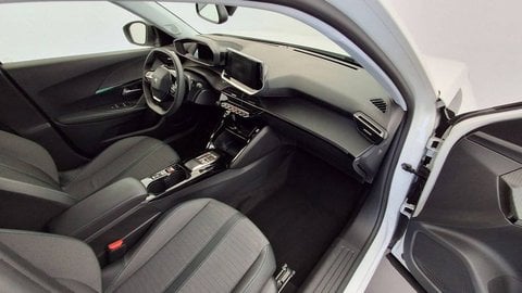 Voitures D'occasion À Herblay | Peugeot 2008 Ii Puretech 130 S&S Eat8 Allure Pack