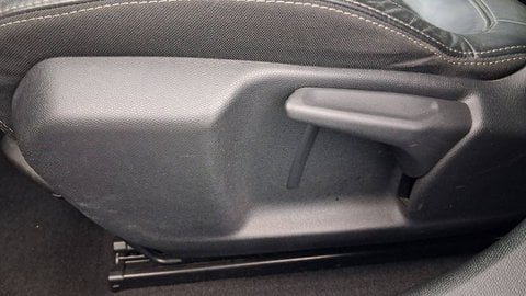 Voitures D'occasion À Chambourcy | Peugeot 308 Ii Puretech 130Ch S&S Eat8 Allure