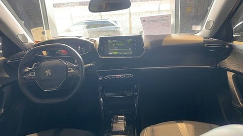 Voitures D'occasion À Buchelay | Peugeot 2008 Ii Puretech 130 S&S Eat8 Allure Pack
