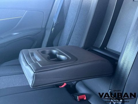 Voitures D'occasion À Chambourcy | Peugeot 3008 Puretech 130Ch S&S Eat8 Allure Pack