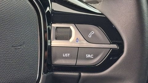Voitures D'occasion À Chambourcy | Peugeot 2008 Puretech 130 S&S Bvm6 Roadtrip