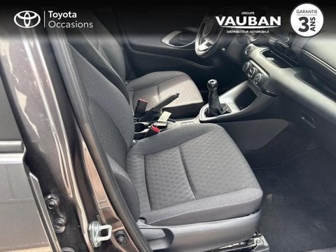 Voitures D'occasion À Le Chesnay | Toyota Yaris 70 Vvt-I Design 5P My22