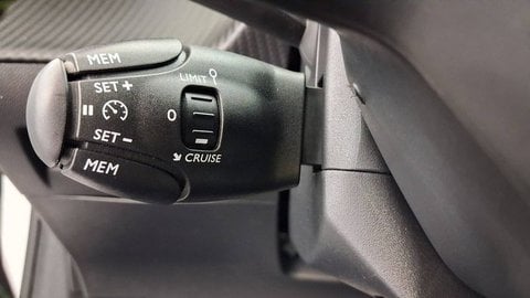 Voitures D'occasion À Les Mureaux | Peugeot 208 Electrique Ii Electrique 50 Kwh 136Ch Gt