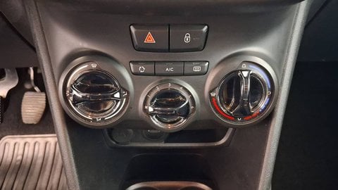 Voitures D'occasion À Buchelay | Peugeot 208 Puretech 82Ch S&S Bvm5 Signature