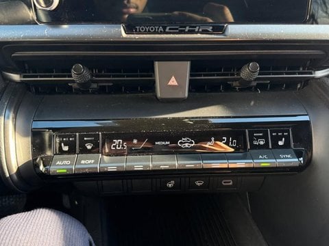 Voitures D'occasion À Argenteuil | Toyota C-Hr 1.8 Hybride 140Ch Design Ng23