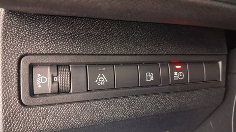 Voitures D'occasion À Osny | Peugeot 3008 Ii Hybrid 225 E-Eat8 Allure Pack