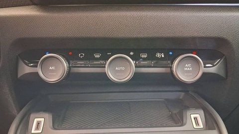 Voitures D'occasion À Les Mureaux | Citroën C4 Iii Puretech 130 S&S Bvm6 Feel Pack
