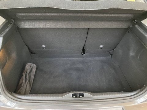 Voitures D'occasion À Les Mureaux | Citroën C3 Iii Puretech 83 S&S Bvm5 Shine