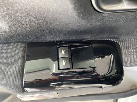 Voitures D'occasion À Les Mureaux | Citroën C3 Iii Puretech 83 S&S Bvm5 Shine