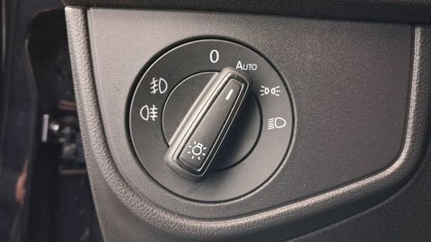 Voitures D'occasion À St-Brice-Sous-Forêt | Volkswagen Polo Vi 1.0 Tsi 115 S&S Dsg7 R-Line